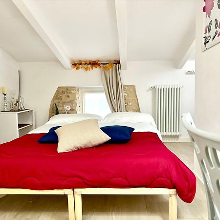 Dimora Di Charme Rooms & Apartments Peschiera del Garda Luaran gambar