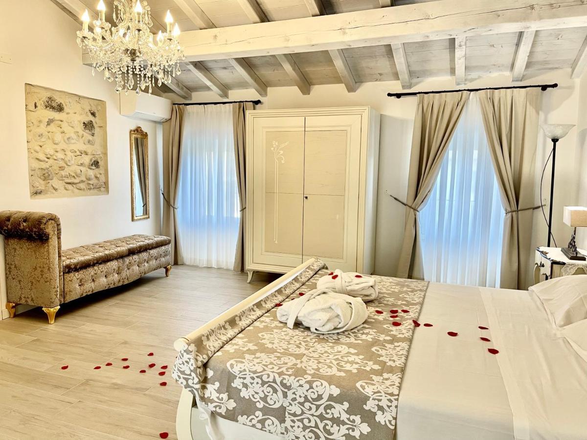 Dimora Di Charme Rooms & Apartments Peschiera del Garda Luaran gambar