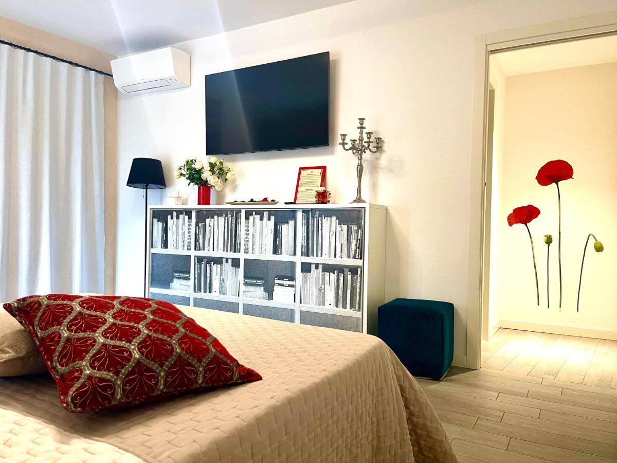 Dimora Di Charme Rooms & Apartments Peschiera del Garda Luaran gambar