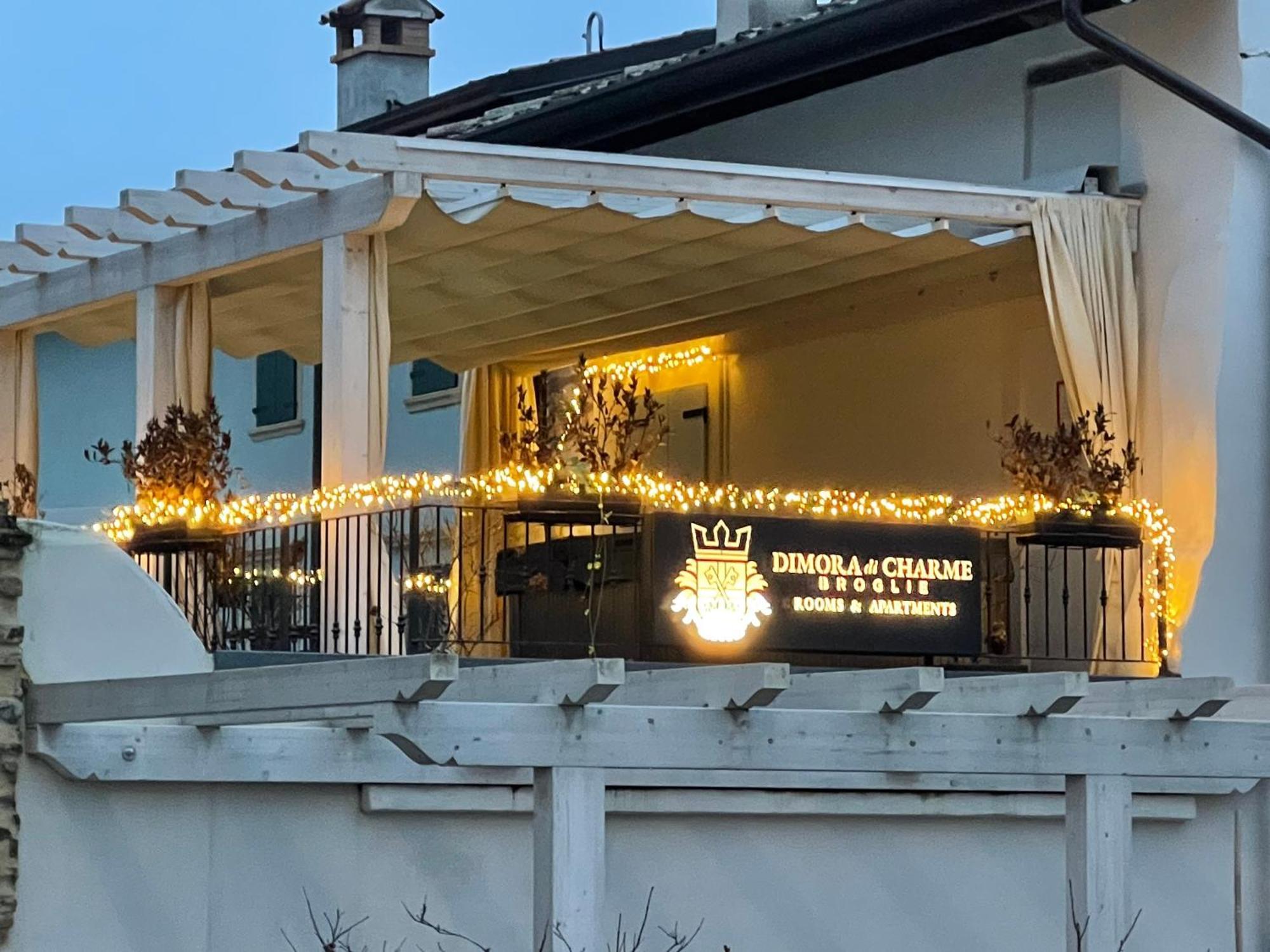 Dimora Di Charme Rooms & Apartments Peschiera del Garda Luaran gambar